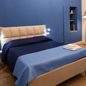  Ferienhaus La Casa Di Noa In The Heart Of Vomero Italien